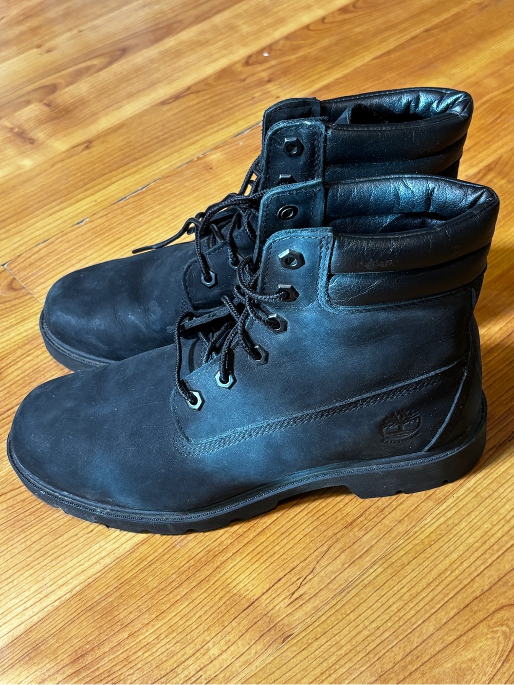 Women’s leather Timberland boots